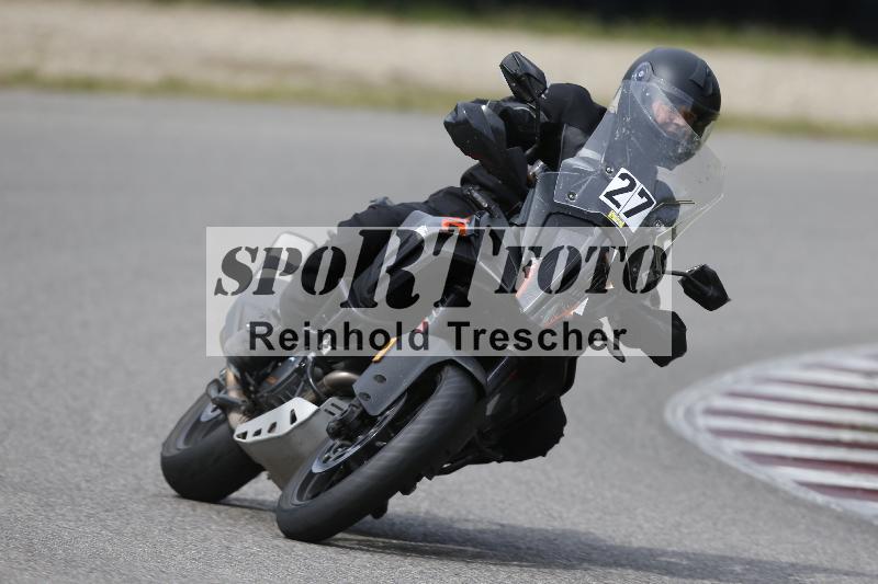 /10 20.04.2026  Pluess Moto Sport ADR/Einsteiger/27